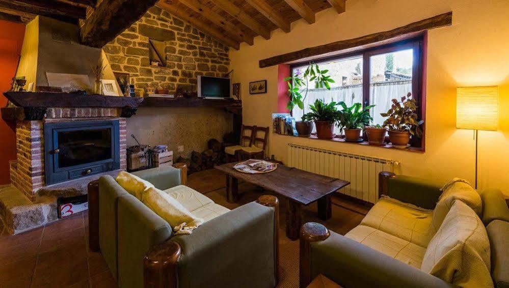 Hotel Rural Piedra Abierta San Martín de Perapertú Exteriér fotografie